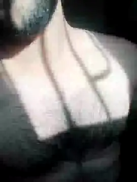 Snapshot of smartboy010101 chatting on 3, 12, 2024 smartboy010101 online show from 3, 12, 2024