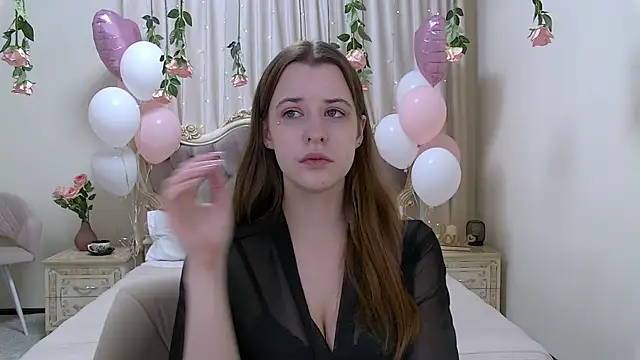 AgataAisitt online show from 18, 2, 2025