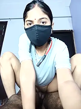 Snapshot of Amzing-Couple chatting on 16, 10, 2025 Amzing-Couple online show from 16, 10, 2025