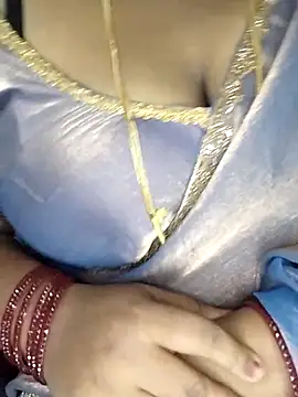 Sexy Radhikaa online show from 5, 3, 2026