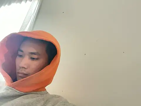 lilywithpuppy online show from 7, 4, 2026