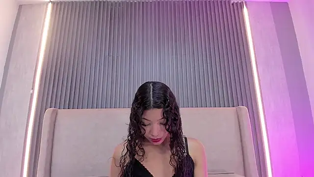 Snapshot of ChantalHans chatting on 10, 5, 2026 ChantalHans online show from 10, 5, 2026