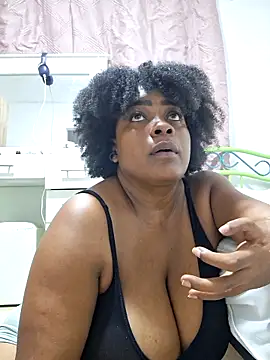 Snapshot of GoddessCarrie chatting on 10, 5, 2026 GoddessCarrie online show from 10, 5, 2026