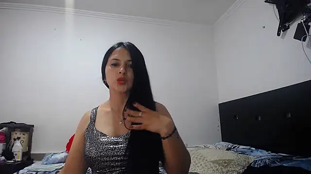 Snapshot of princehermosa44 chatting on 17, 5, 2026 princehermosa44 online show from 17, 5, 2026