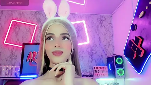 Alessa mullen online show from 8, 3, 2025