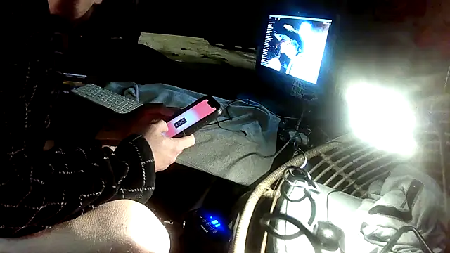 Snapshot of Fuckboy4public chatting on 15, 12, 2024 Fuckboy4public online show from 15, 12, 2024