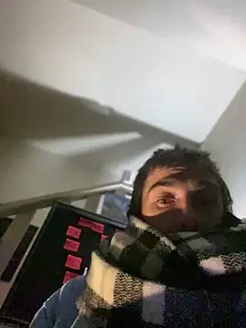 Snapshot of Fuckboy4public chatting on 20, 12, 2024 Fuckboy4public online show from 20, 12, 2024