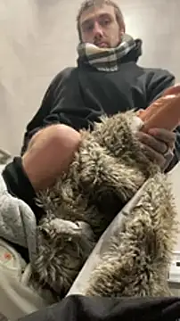 Snapshot of Fuckboy4public chatting on 20, 12, 2024 Fuckboy4public online show from 20, 12, 2024