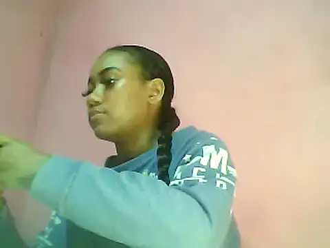 Snapshot of Fariana01 chatting on 28, 12, 2024 Fariana01 online show from 28, 12, 2024