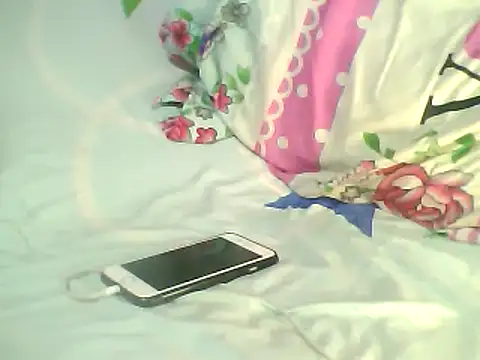 Snapshot of Fariana01 chatting on 30, 12, 2024 Fariana01 online show from 30, 12, 2024