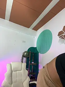 LollaByer online show from 11, 9, 2025