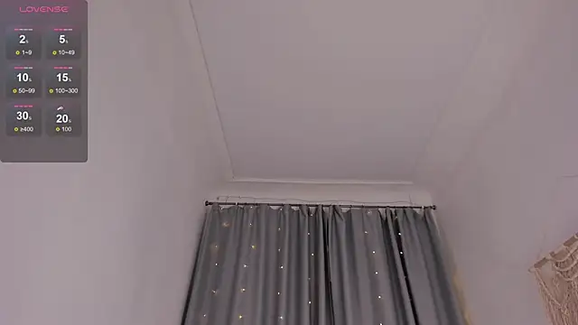 Snapshot of Kleo_Godde chatting on 12, 1, 2025 Kleo Godde online show from 12, 1, 2025