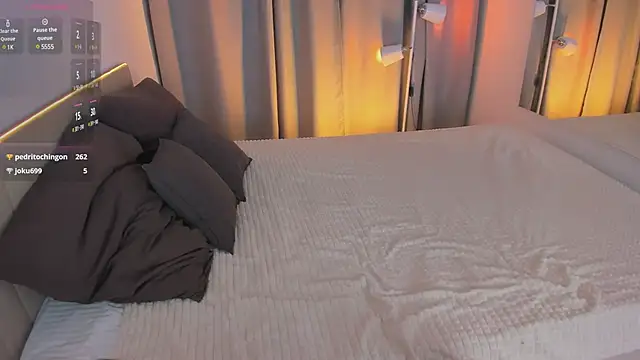 Snapshot of Kleo_Godde chatting on 26, 1, 2025 Kleo Godde online show from 26, 1, 2025