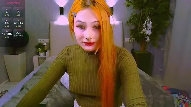 Snapshot of Kleo_Godde chatting on 3, 2, 2025 Kleo Godde online show from 3, 2, 2025