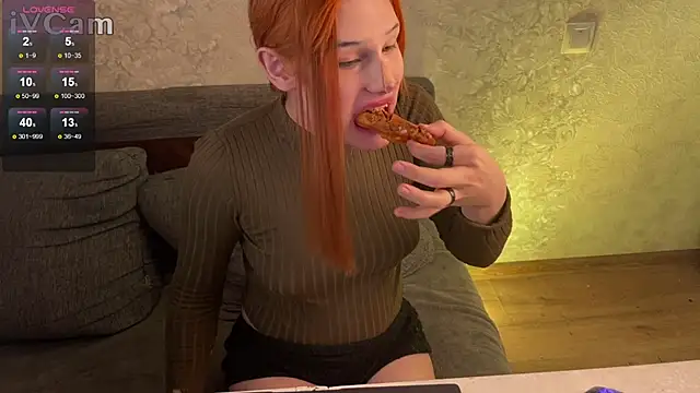 Snapshot of Kleo_Godde chatting on 6, 3, 2025 Kleo Godde online show from 6, 3, 2025