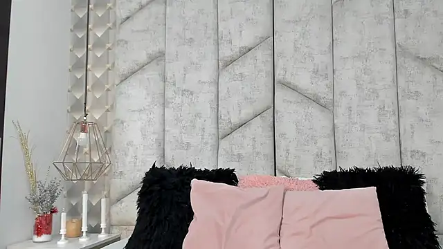 Snapshot of AshleyHill2 chatting on 22, 12, 2025 AshleyHill2 online show from 22, 12, 2025