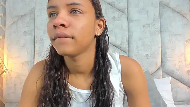 Snapshot of AshleyHill2 chatting on 10, 2, 2026 AshleyHill2 online show from 10, 2, 2026