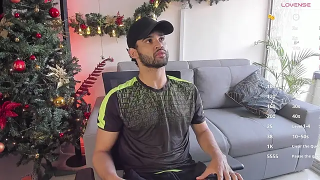 Snapshot of andrewChris_ chatting on 9, 12, 2024 andrewChris  online show from 9, 12, 2024