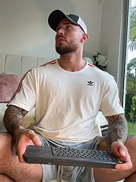 DimitriSullivan  online show from 25, 4, 2026