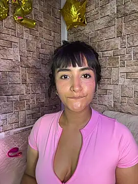 Snapshot of Lady_Rey chatting on 27, 5, 2026 Lady Rey online show from 27, 5, 2026