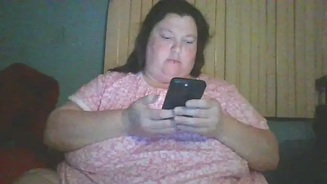 Snapshot of Honeybee2025 chatting on 9, 12, 2024 Honeybee2025 online show from 9, 12, 2024