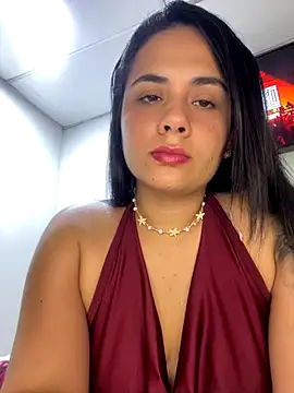 Snapshot of Leyna_Kenet chatting on 28, 11, 2025 Leyna Kenet online show from 28, 11, 2025