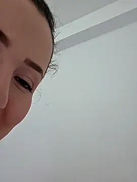 NeredaXxx online show from 16, 12, 2025