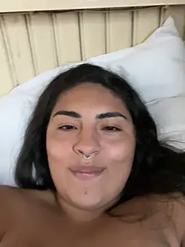 Snapshot of beatrix_001 chatting on 10, 12, 2024 beatrix 001 online show from 10, 12, 2024