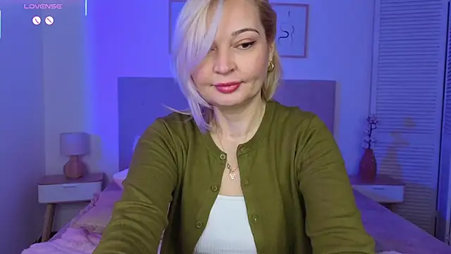 Milena candyy online show from 6, 2, 2026