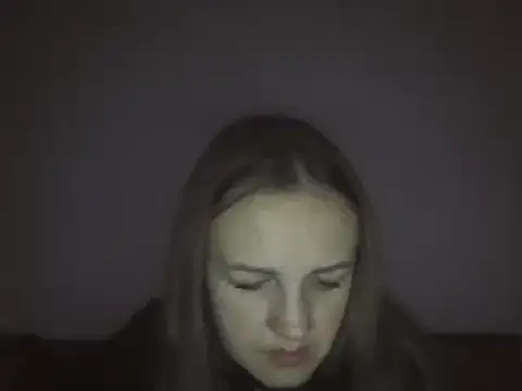 Milaniya261 online show from 3, 2, 2025