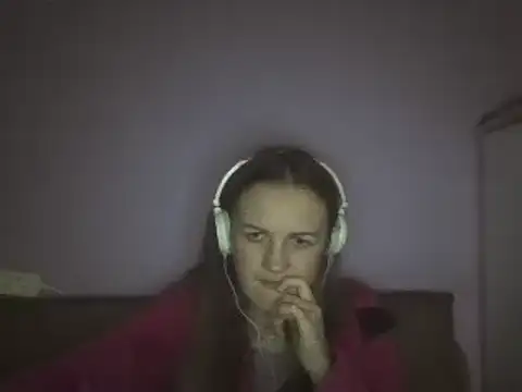 Milaniya261 online show from 3, 3, 2025