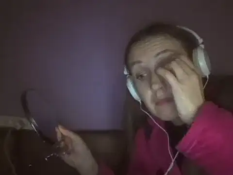 Milaniya261 online show from 8, 3, 2025