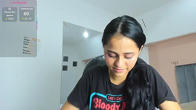 Giselle Roldan online show from 21, 11, 2025