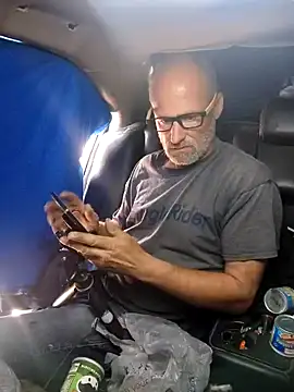 Snapshot of DatingProfile_USA_43_str8 chatting on 14, 2, 2025 DatingProfile USA 43 str8 online show from 14, 2, 2025