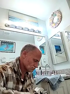 Snapshot of DatingProfile_USA_43_str8 chatting on 23, 2, 2025 DatingProfile USA 43 str8 online show from 23, 2, 2025