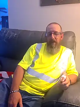 Huskers2020 online show from 8, 9, 2025