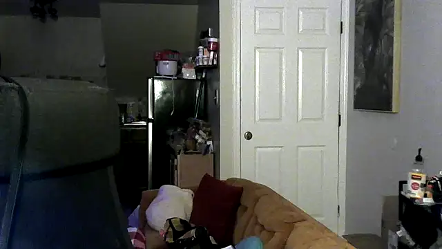 Snapshot of BigKittyRaven chatting on 5, 12, 2024 BigKittyRaven online show from 5, 12, 2024