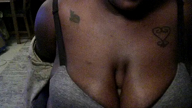 Snapshot of BigKittyRaven chatting on 6, 12, 2024 BigKittyRaven online show from 6, 12, 2024