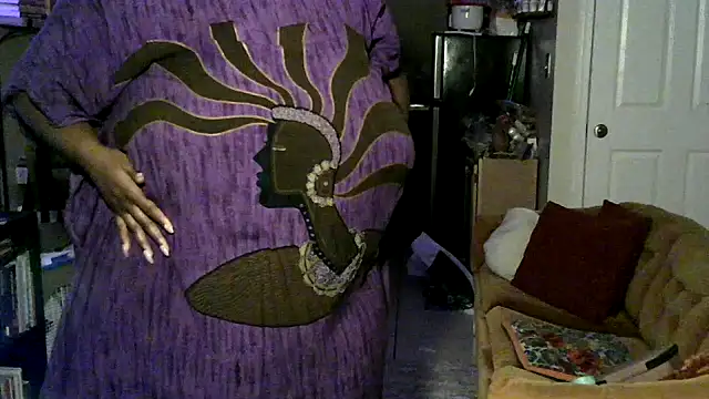 Snapshot of BigKittyRaven chatting on 7, 12, 2024 BigKittyRaven online show from 7, 12, 2024