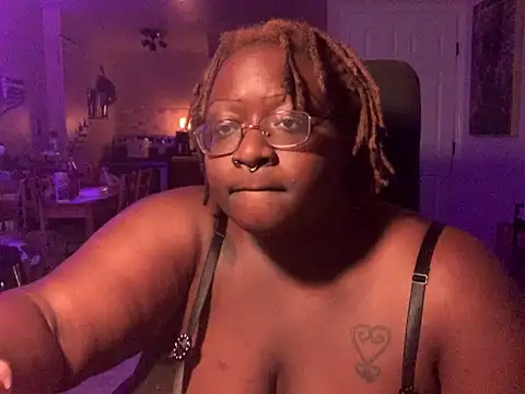 Snapshot of BigKittyRaven chatting on 11, 12, 2024 BigKittyRaven online show from 11, 12, 2024