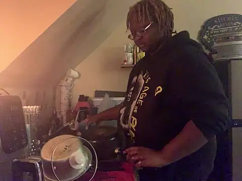 Snapshot of BigKittyRaven chatting on 31, 12, 2024 BigKittyRaven online show from 31, 12, 2024