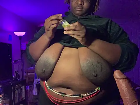 Snapshot of BigKittyRaven chatting on 13, 2, 2025 BigKittyRaven online show from 13, 2, 2025