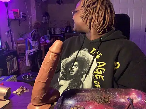 Snapshot of BigKittyRaven chatting on 15, 2, 2025 BigKittyRaven online show from 15, 2, 2025