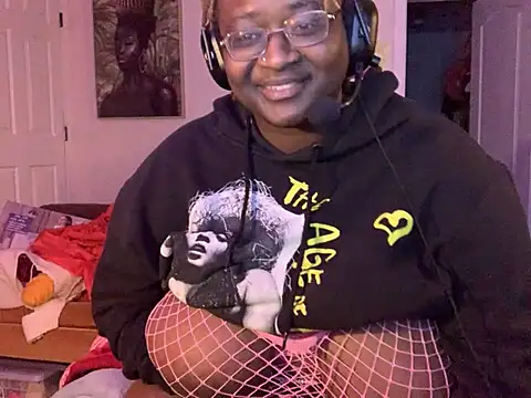 Snapshot of BigKittyRaven chatting on 15, 2, 2025 BigKittyRaven online show from 15, 2, 2025