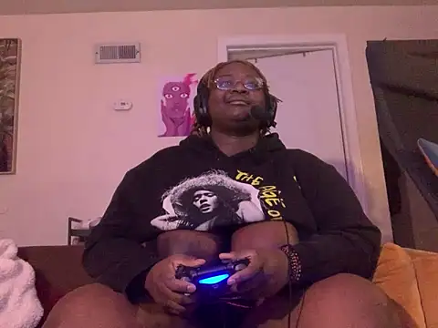 Snapshot of BigKittyRaven chatting on 20, 2, 2025 BigKittyRaven online show from 20, 2, 2025