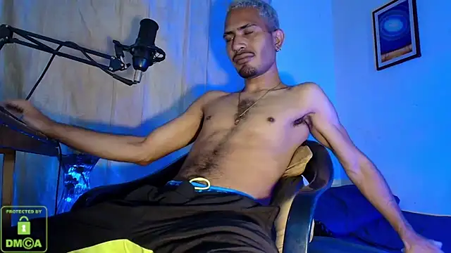 Snapshot of coleman160 chatting on 11, 9, 2025 coleman160 online show from 11, 9, 2025