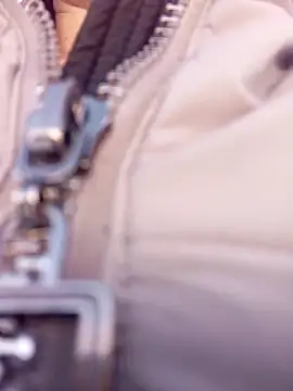 Lorrain Dorrie online show from 20, 1, 2025