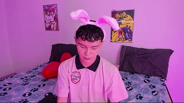 crushnier online show from 17, 2, 2025