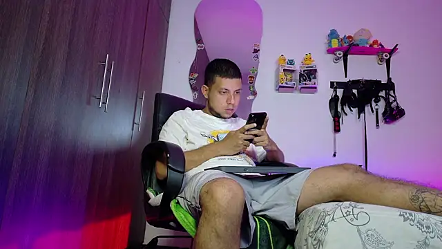 Nymphobuddies online show from 24, 2, 2026