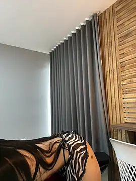  AmberSmithh online show from 6, 2, 2025